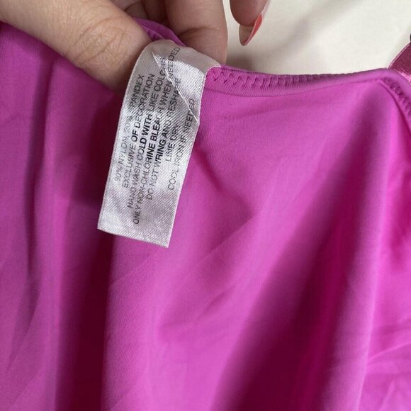 Cabernet Pink Built-in Bra Tank Top Barbie Size 34B - Picture 11 of 11